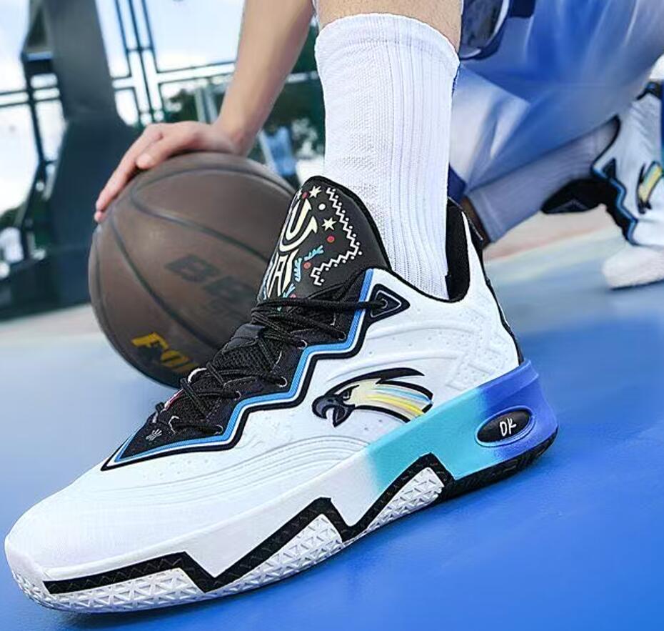 2026 New Model Basketball Shoes for Youth Breathable and Durable Professional Low-Top Sports Shoes designer shoes Z 3.1