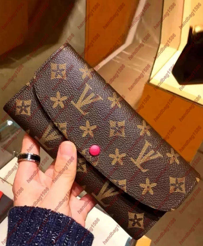 Luxurys Designers fashion Genuine Leather Folding Wallet Cute Coin Purse Women's Credit Card Holder Women leather bags Classic Letters coin Purse