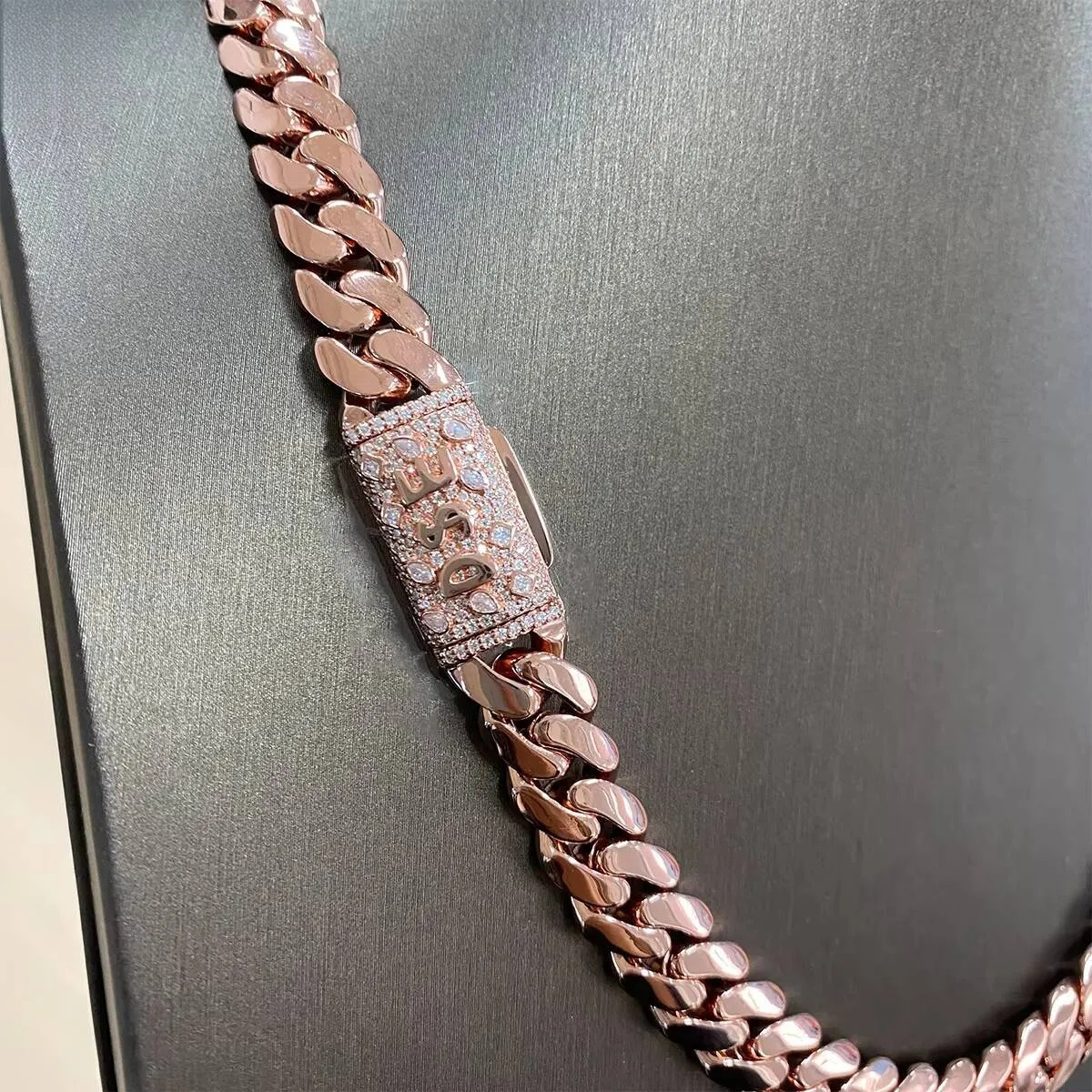 Rose Gold Iced Out Custom Moissanite Clasp 12mm Solid 925 Sterling Silver Plain Hip Hop Miami Cuban Chain for Men - view 3