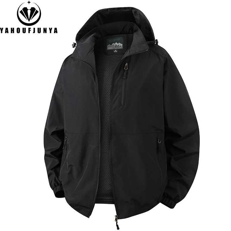 2026 New Spring Men Outdoor Thin Hooded Brand Windbreak Jacket Men Autumn Outwear Casual Fashion Solid Jacket Male Coats Tops M260309