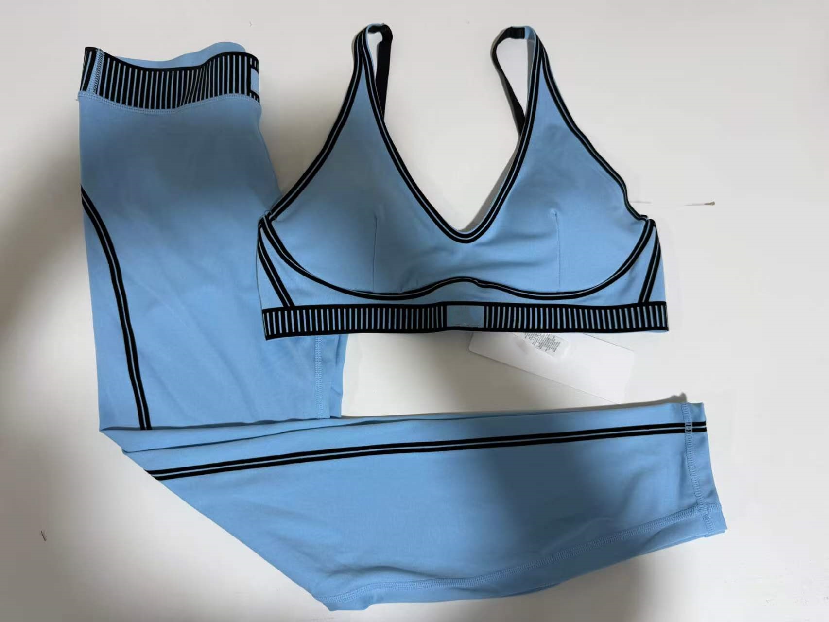 O556 Women's Yoga Bra Quick-drying Sports Bra Fashion High Waist Hip-lifting And Abdomen-Lifting Yoga Pants Breathable Yoga Fitness Running Clothing