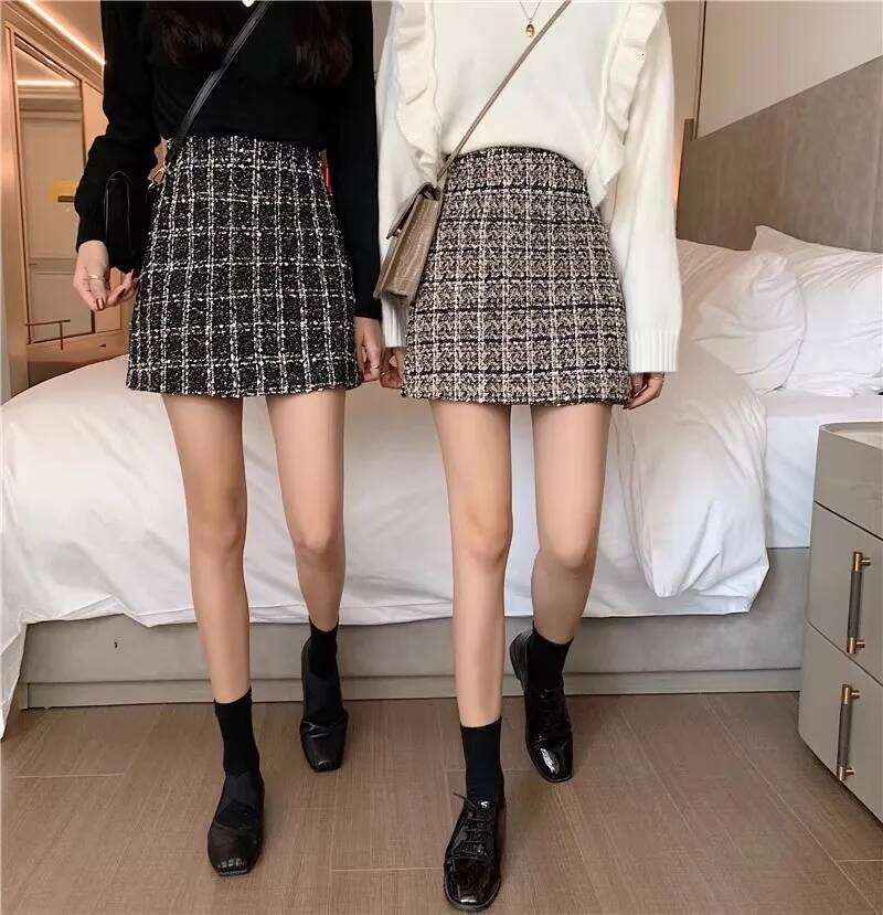 ZAROY 2025 Autumn Winter Tweed Pencil Mini Skirt Women Vintage Plaid Elegant High Waist Slim Short Skirts Office Ladies XJ260309