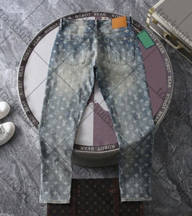 designer Men's Jacket Embroidery Full Letter Mosaic Checkered Denim Jacket Baggy Jeans Vintage Luxury Washed Denim jeans0h3E#