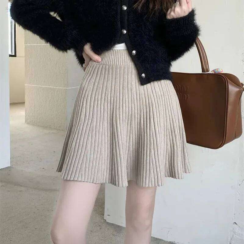 Solid Color All-Match Pleated Mini Woman Autumn Winter High Waist Slimming Knit Skirts Simple Casual Basic A-Line Skirt XJ260309