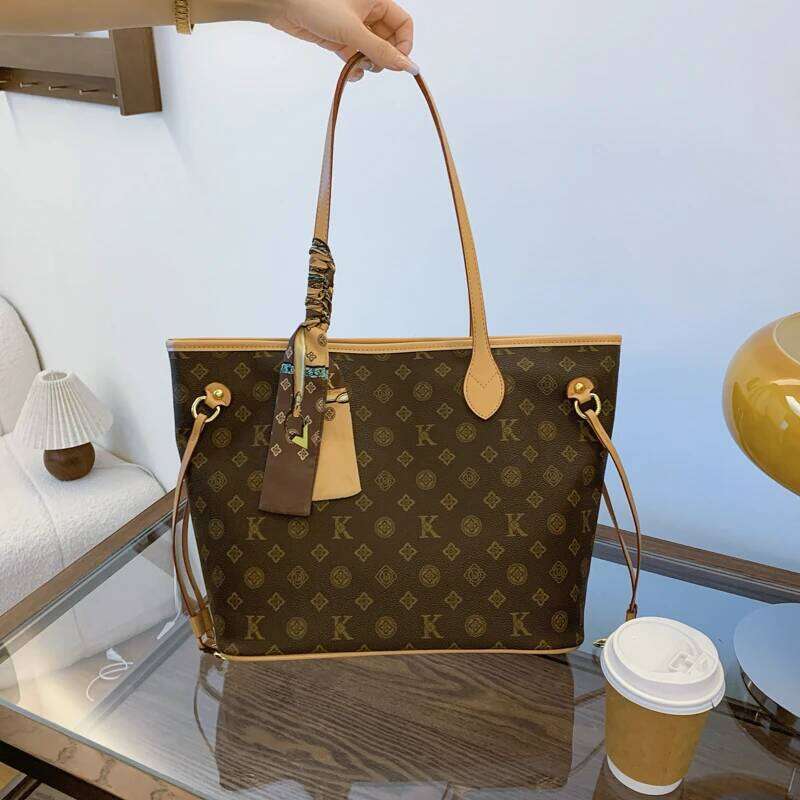Women's Fashion Elegant Leather Crossbody Bag Shoulder Handbag Classic Designer Tote For Modern Wear H260309