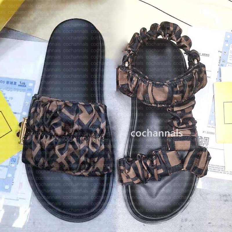 Designer slipper roma sandals leather cutout f-Baguette summer flats slider sandal Calfskin Leather Outdoor shoes black white yellow outdoor beach flip flop