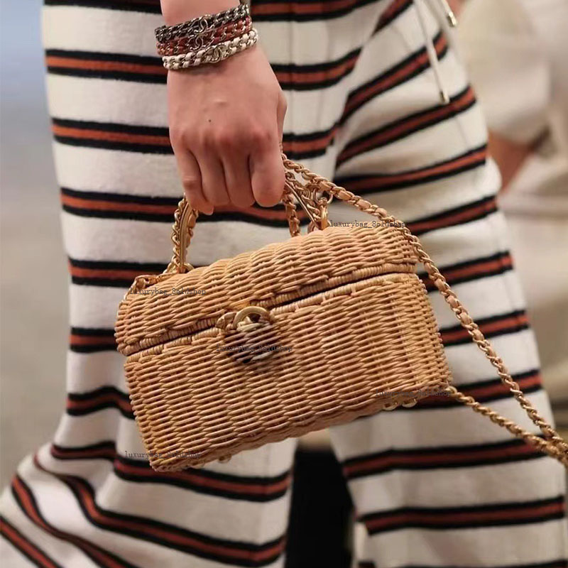 designer beach tote bag Weave hangbag Raffias Luxury flap purse Bag crossbody rattan Straw purse shoulder bag handbag classic compartment Capucines Coco purse