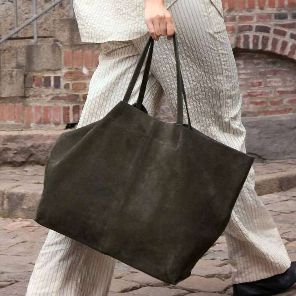 Women's Large Suede Tote Design Commuter High-end Armpit Bag Soft Handle Fashion Shoulder Handbag for Ladies H260309