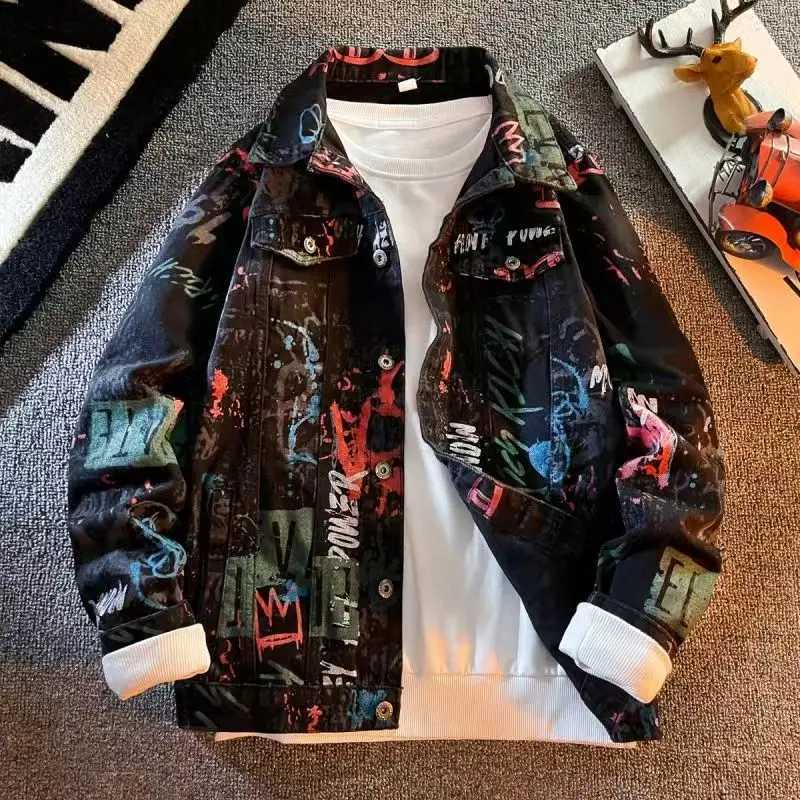 2026 spring new style coat men fashion Jean JaCKets men Outerwear Denim Coatsautumn mens Denim JaCKet male size M-4XL M260309