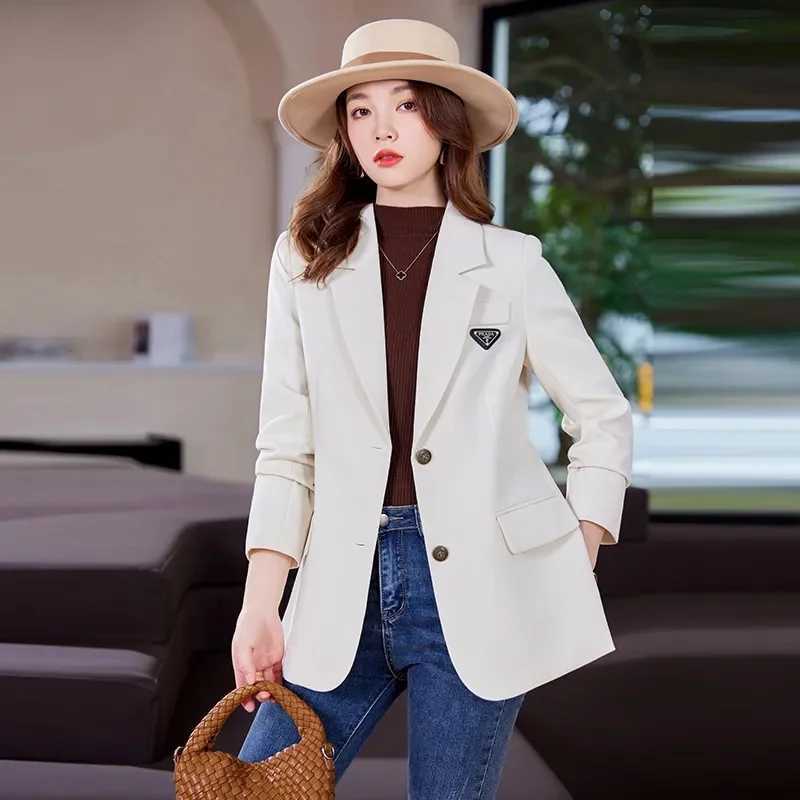 Blazer Jacket Female Spring Autumn 2025 New Casual Fashion Suit Coat Womens Textured Senior Overwear Popular This Year OutcoatT260310