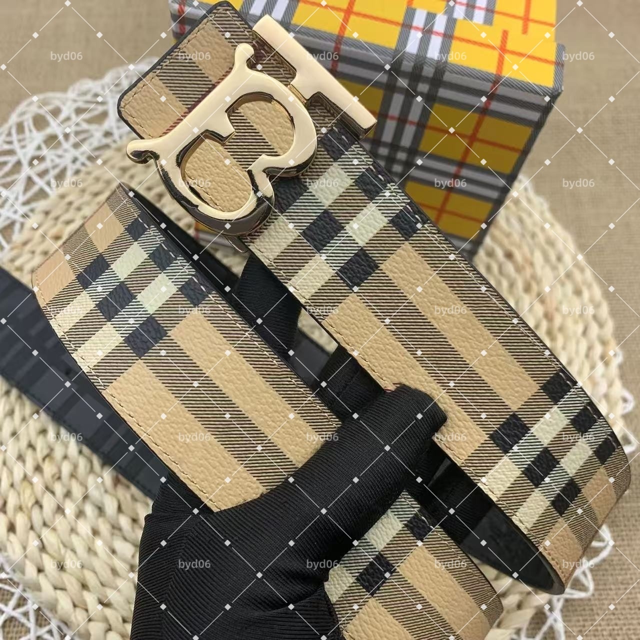 2026 Designer Mens Belt Woman Men Belts Inlaid Diamond Pearl Bronze Big Buckle Sports Leisure Fashion Women Waistband Width 3.8cm With Box Men High Quality Belts