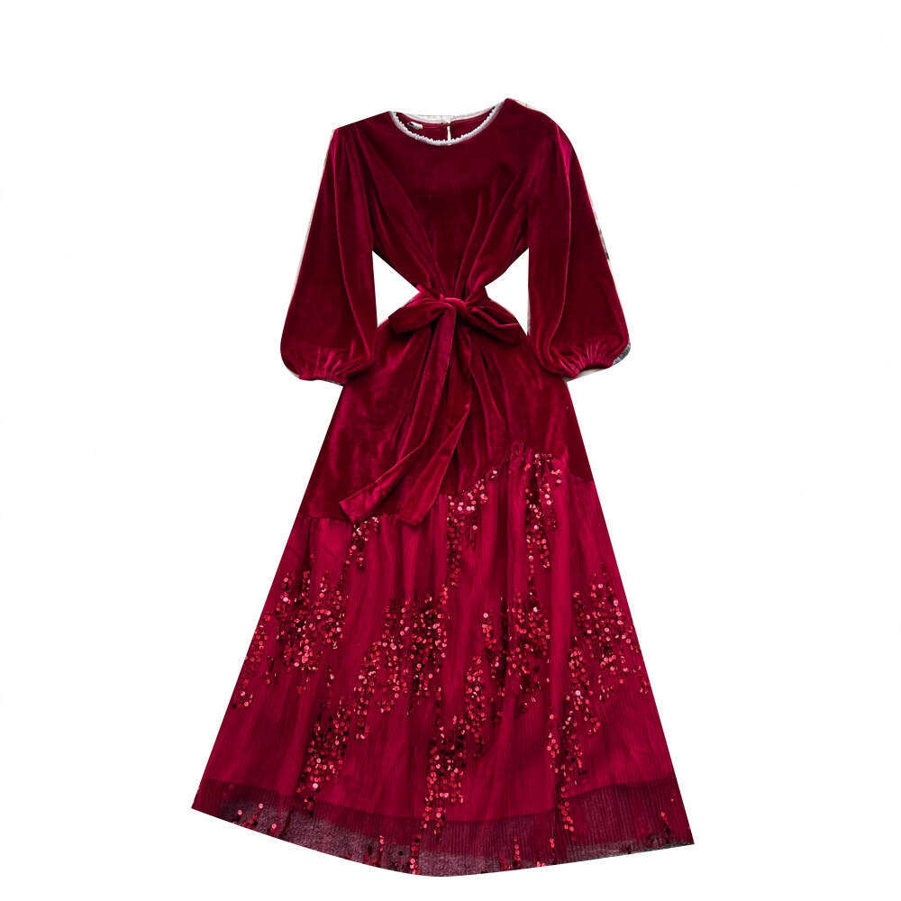 French style light luxury socialite dress with exquisite beaded round neck, long sleeved velvet waist, sequins and mesh combination