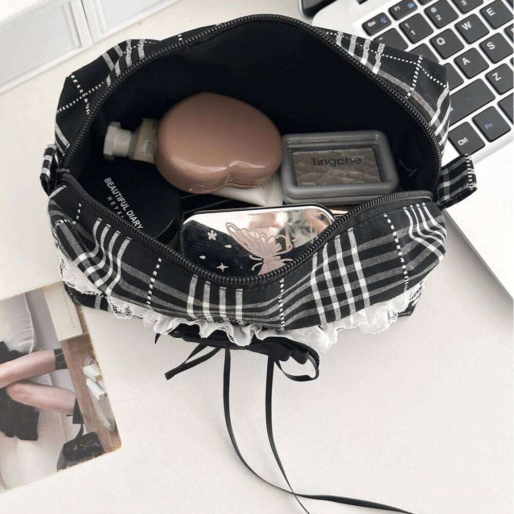 Black White Check Lace Trim Storage Bag Large Capacity Makeup Organizer Pouch XJ260310