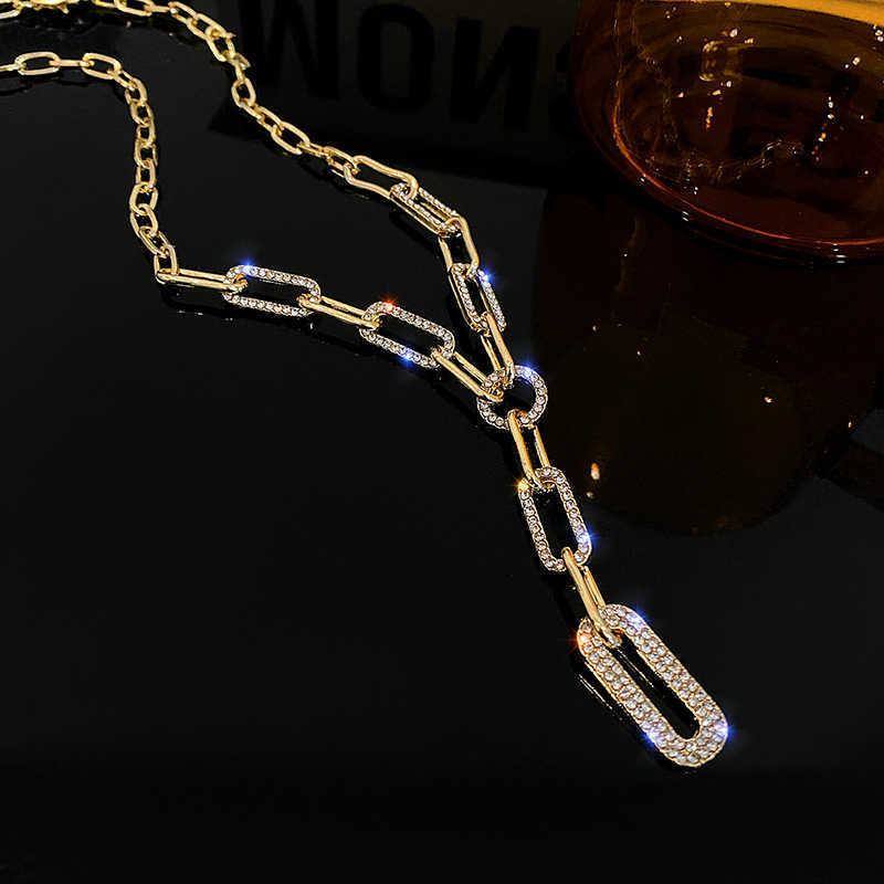 2026 New Designer Luxury Brand European And American Fashion Metal Y-shaped Stone Necklace Elegant And Exquisite Collarbone Chain Unique Niche Sweater - view 3