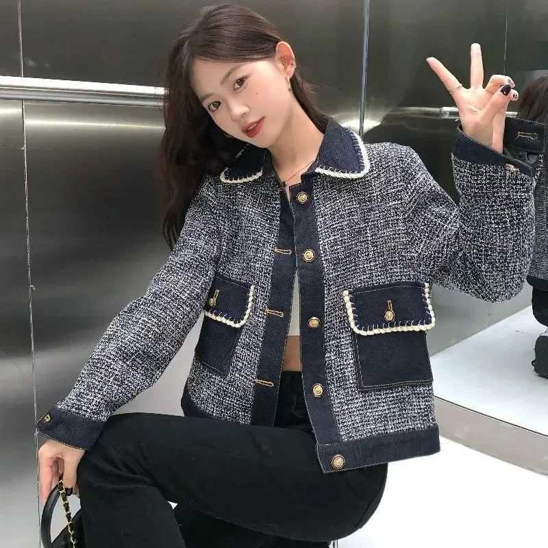 Xiaoxiangfeng Denim Coat Womens Short 2023 New Spring and Autumn Vintage Hong Kong Style Celebrity Thousand Bird Plaid Top TideT260310