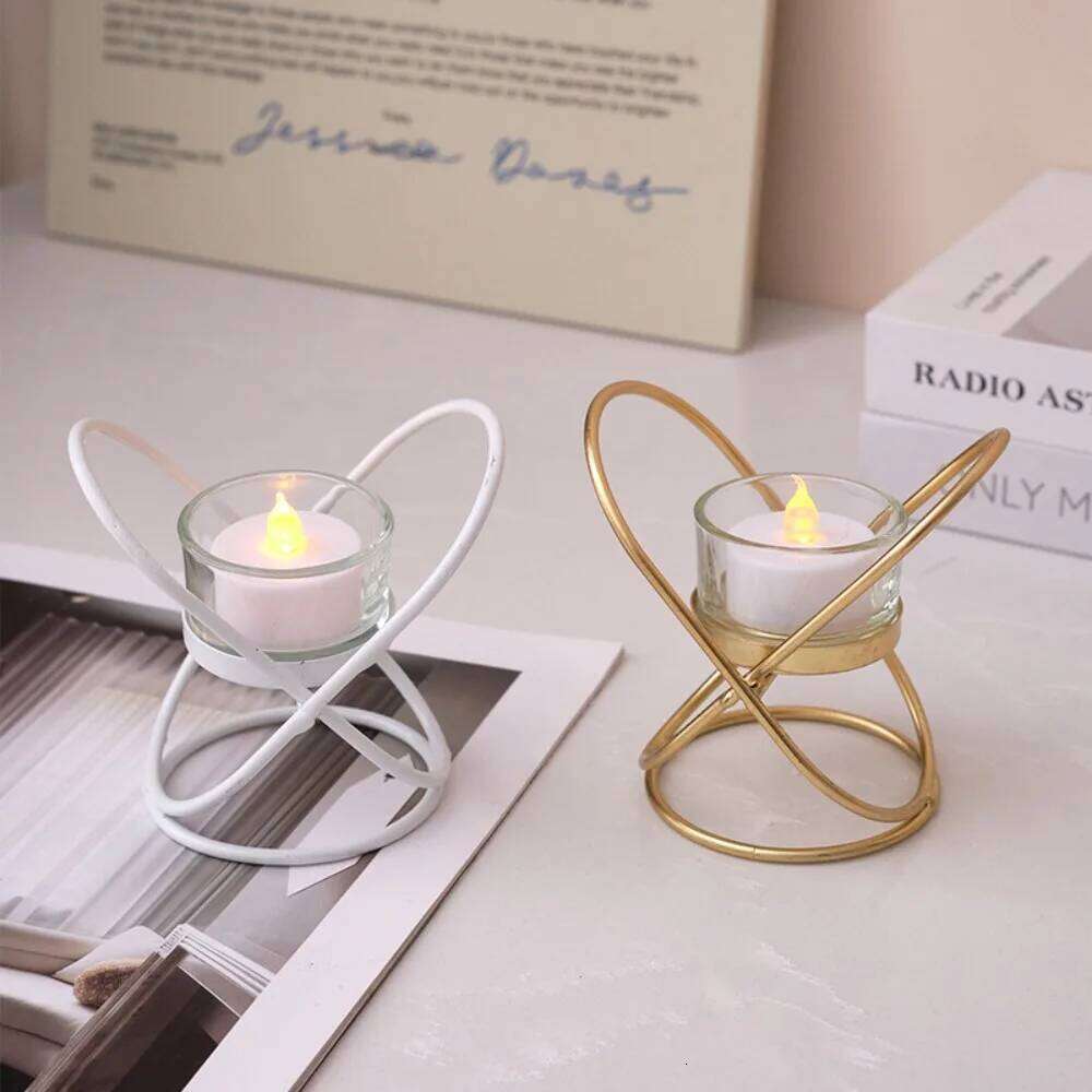 Romantic Iron Candlestick Holder Decor Candlelight Dinner Props Ornaments Retro Style Table Decoration Bedroom H260310