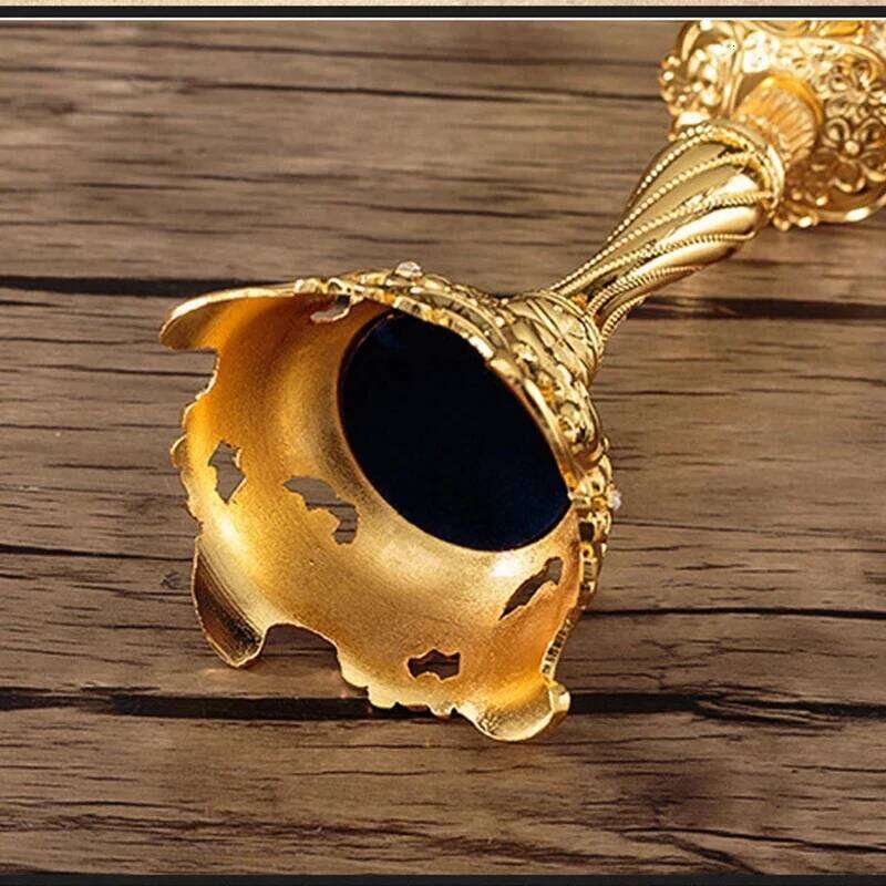 2Pcs Gold Holder Candlesticks Candles Silver Europe Metal Candle Stand Wedding Table Home Decoration H260310