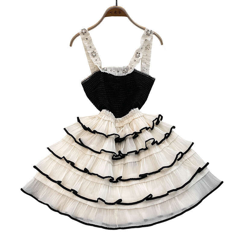 French Elegant Style Women's Tank Top Skirt Summer New Fashionable Exquisite Mesh Splicing and Layered Design 2026