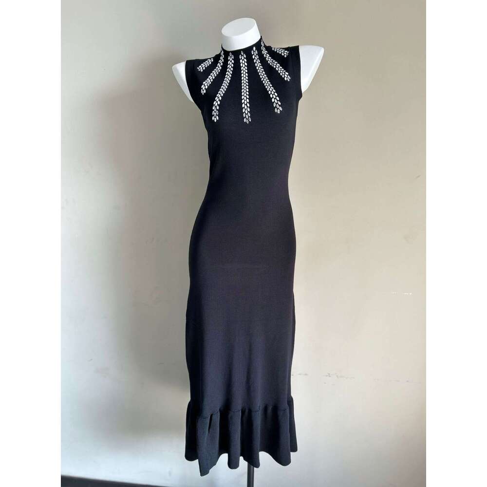 French Elegance 2026 Summer New Collection Beaded Ruffle Waist Knitted Fish Tail Vest Sexy Women