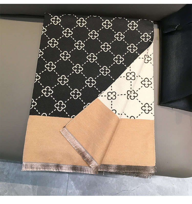 Autumn/Winter Double-Sided Four-Leaf Flower Imitation Cashmere Scarf For Women, Air-Conditioning Shawl, Student Warm Neck Warmer, High-End Elegance