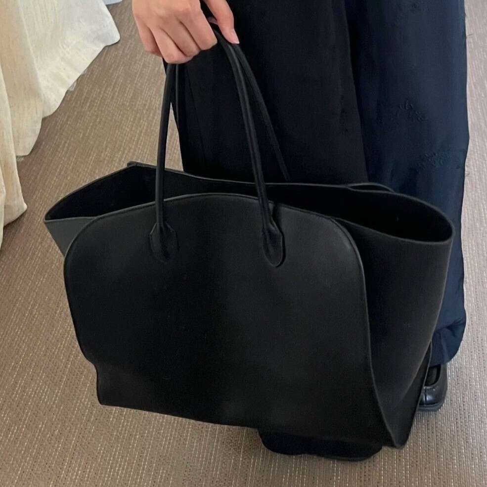 2025 New Model Jenner Style Niche Marlo17 Handbag Tote Briefcase Underarm Bag Bags Handbags Women Free Shipping