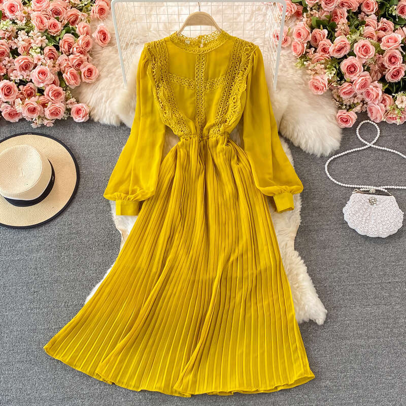 Spring and Autumn Palace Style Retro Lace Bordered Folded Chiffon Dress High Waist Elegant Slim Fit Wide Bottom
