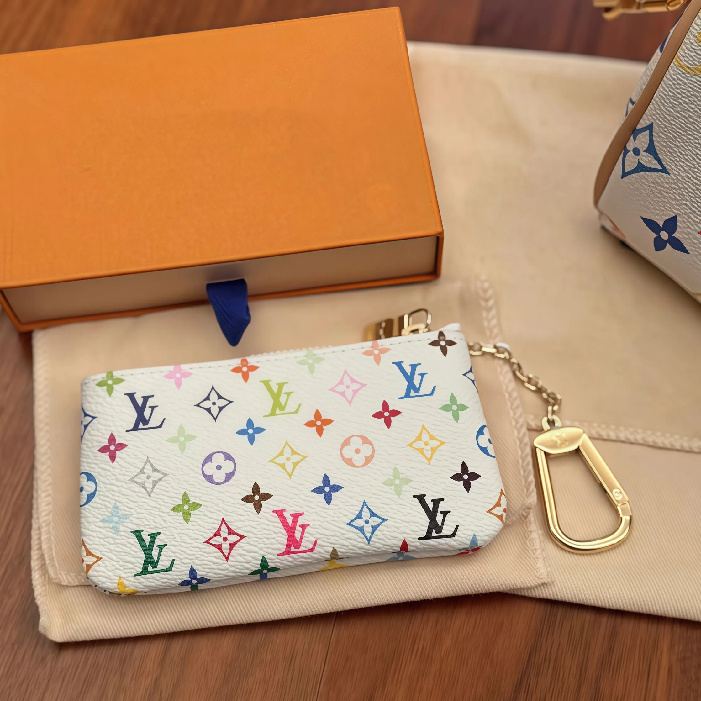KEY POUCH M62650 POCHETTE CLES Designer Fashion Womens Mens Key Ring Credit Card Holder Coin Purse Luxury Mini Wallet Bag AS11