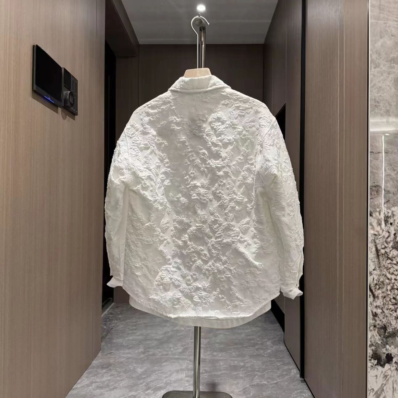 Luxury Brand Designer Clothes Summer Men's New Trendy Fashion Retro Swallowtail Three-Dimensional Jacquard Versatile Turn-Down Collar Casual Long