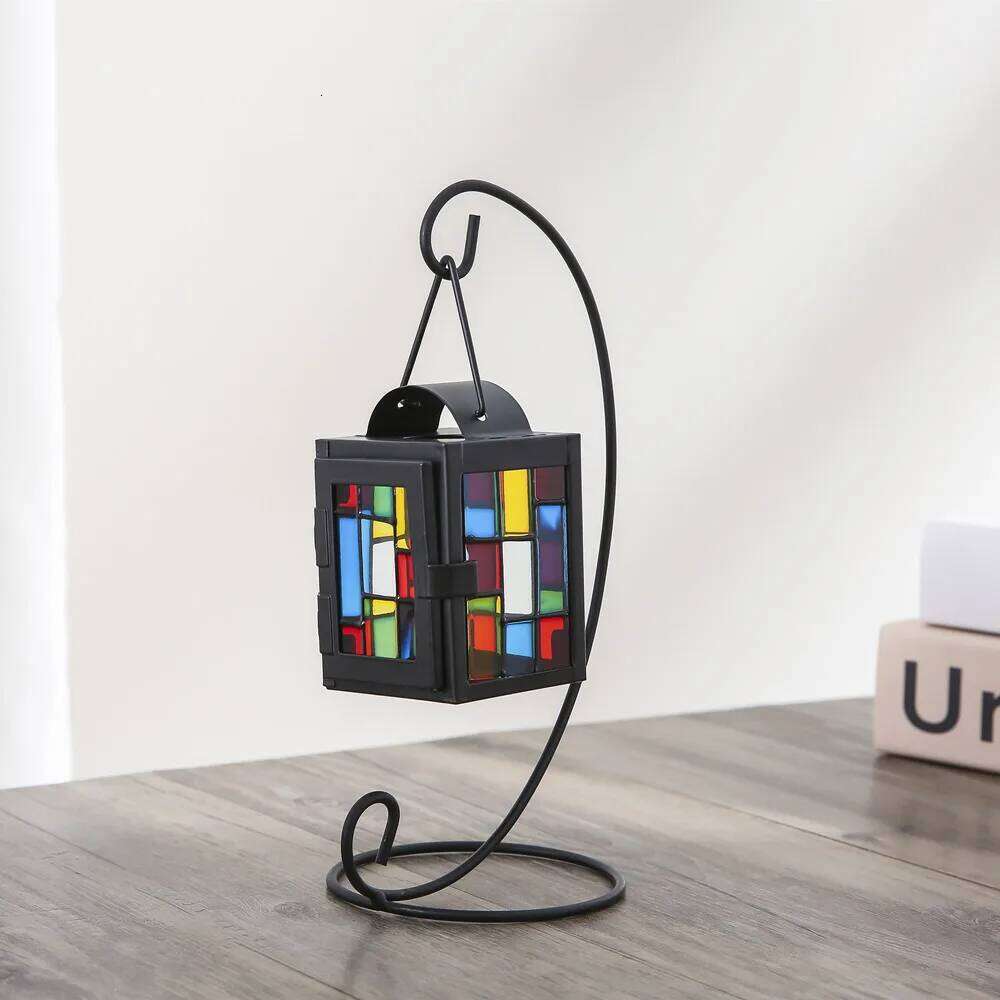 Iron Art Wind Morocco Colored Glass Candlestick Horse Lantern Creative Home Aromatherapy Decoration Candle Holder H260310
