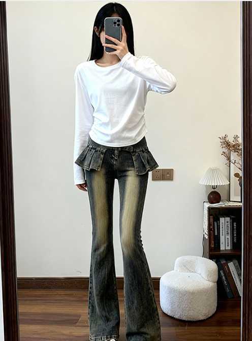 Womens Designer Jeans Bell Bottom 2000s Denim Pants Flare Jeans Long Trousers Kpop Japanese Abi Y2k Cowboy High Street M260310