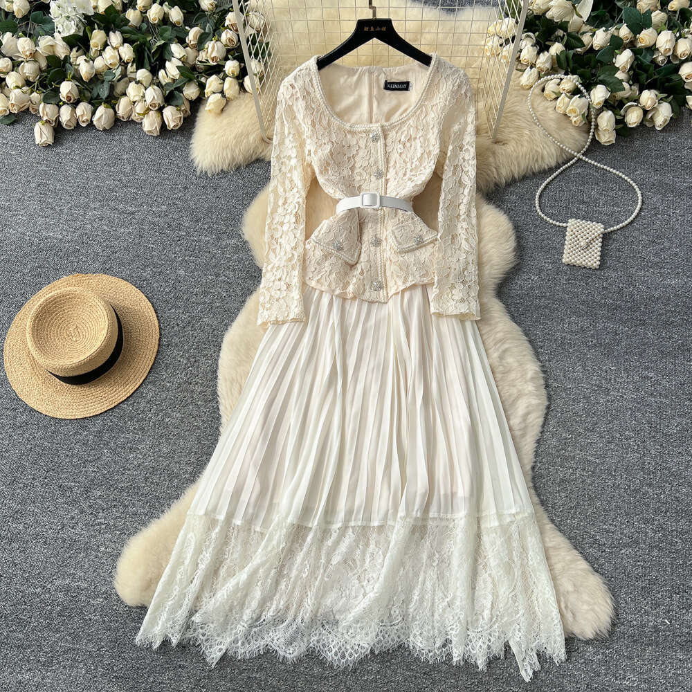 2026 designer style elegant women's autumn French fashion lace long sleeved patchwork waist pleated skirt