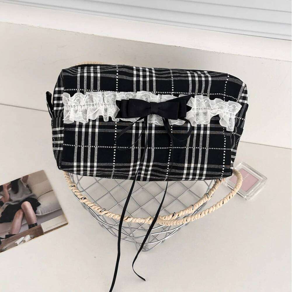 Black White Check Lace Trim Storage Bag Large Capacity Makeup Organizer Pouch XJ260310