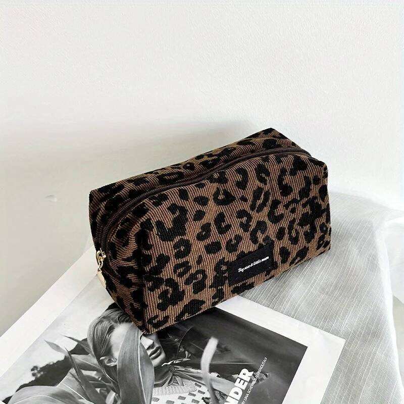 1pc Large Women Leopard Cosmetic Box Shaped Zipper Make Up Bag Washing Makeup Organizer Travel Beauty Case XJ260310