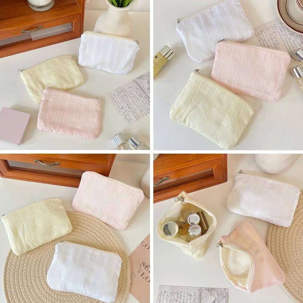 Kawaii Mini Travel Cosmetic Makeup Lipstick Pouch Earphone Data Cable Purse Sanitary Napkins Storage Bag XJ260310