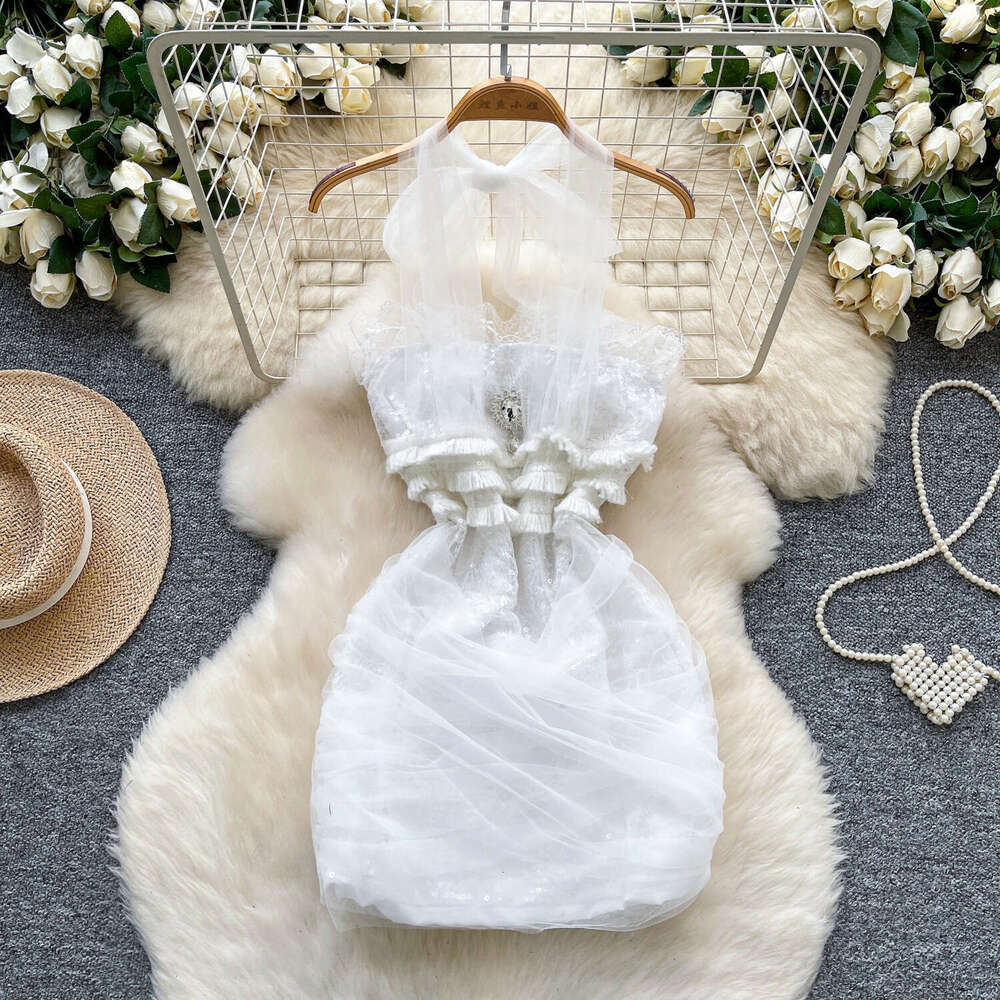 Light luxury socialite sexy mesh backless collar sequined shiny dress suitable for hot girls with waist cinching and hugging buttocks