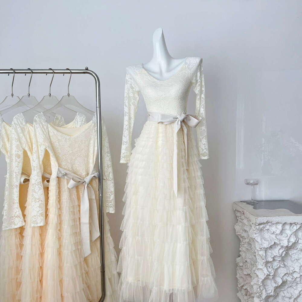 French retro niche lace patchwork fluffy cake skirt dress with wool waistband added for autumn and winter slimming long style