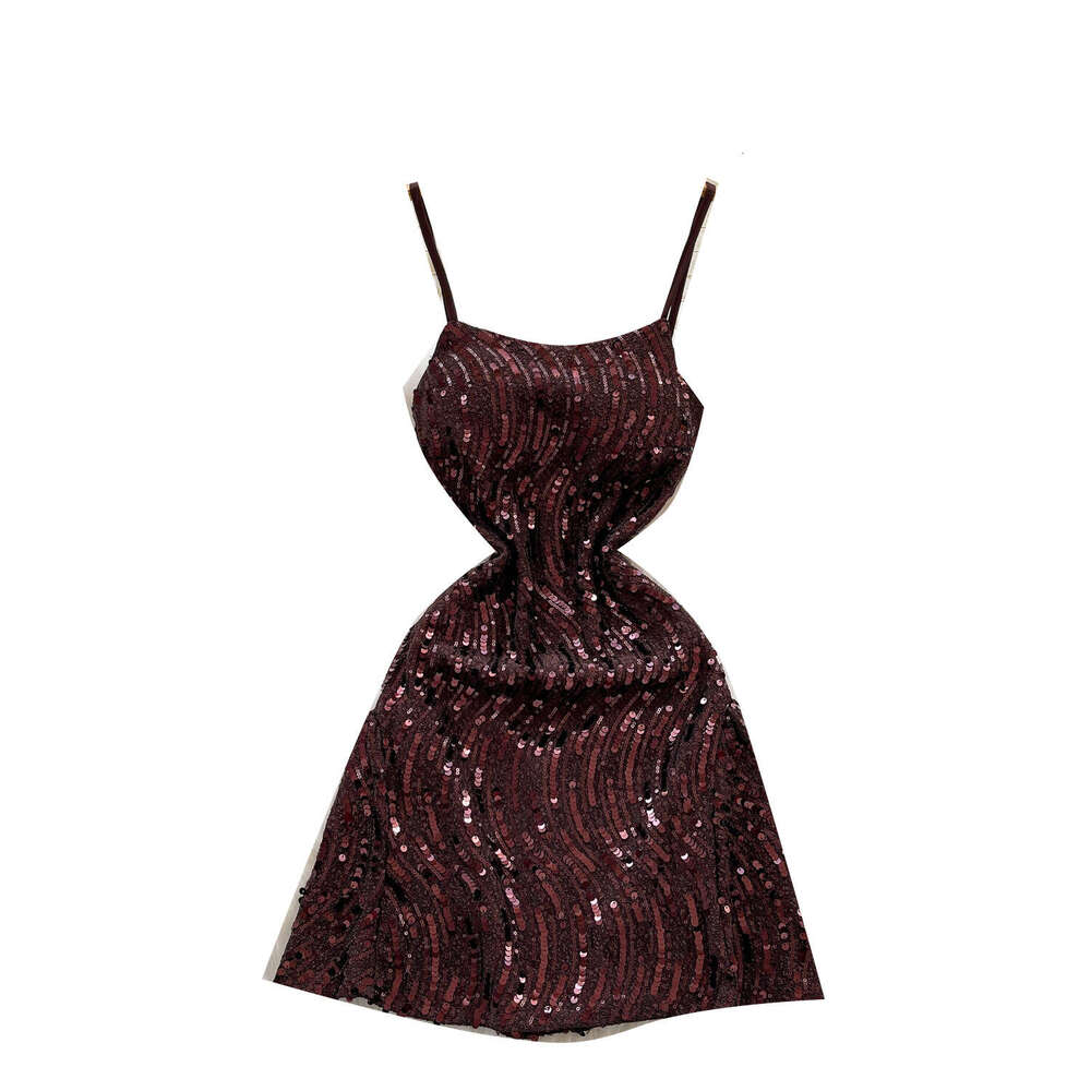 Light luxury celebrity fashion sequin shiny strap suitable for women's niche high-end style waist cinching slimming backless formal wear