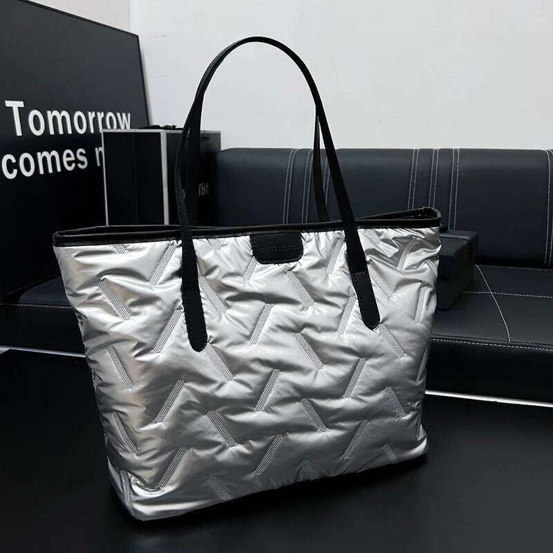 Large-capacity tote New winter autumn cotton coat handbag Large bag for carrying - Fashionable and high-end large-ca XJ260310