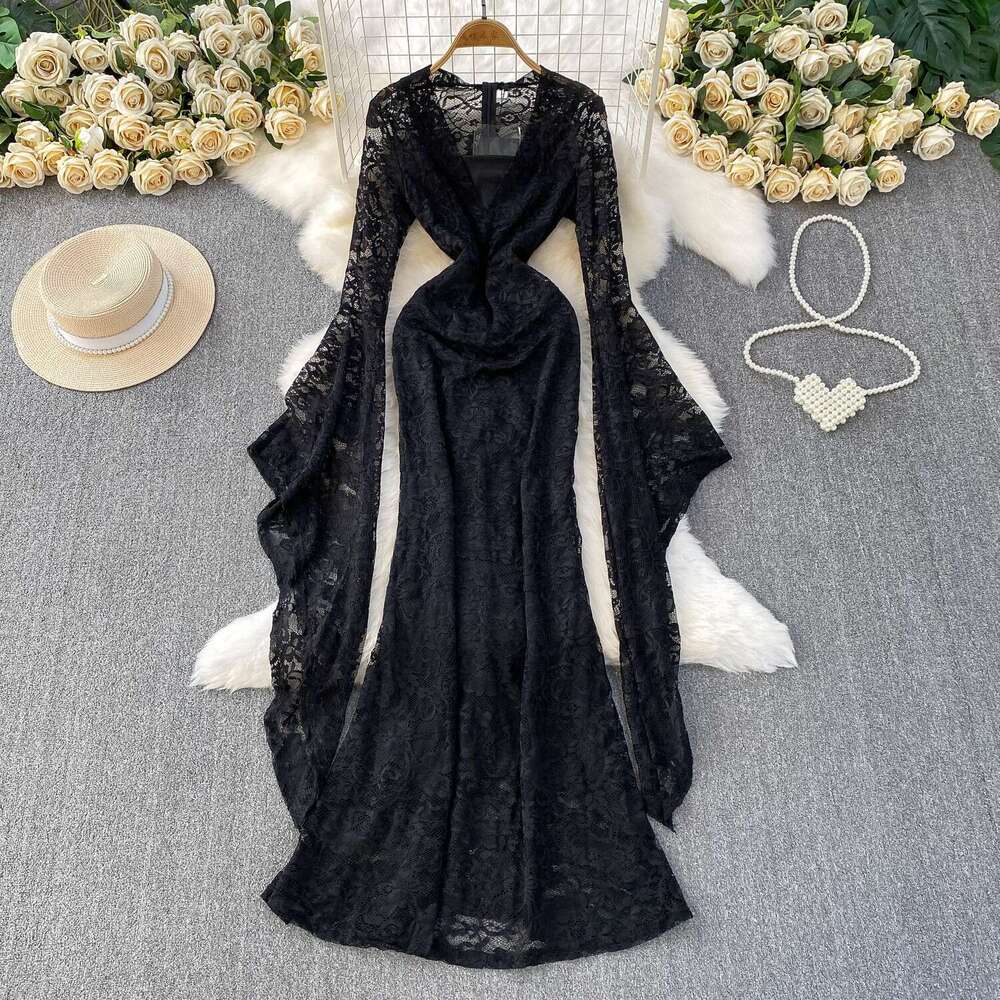 European and American style fashionable and elegant women's irregular bell shaped sleeves autumn sexy V-neck lace fishtail long skirt