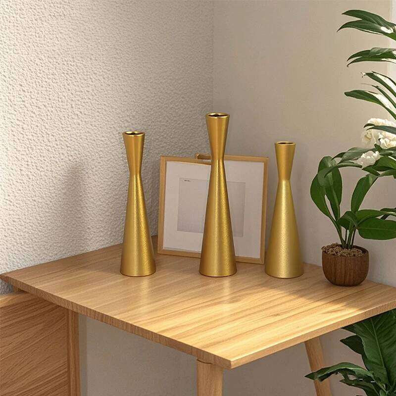 Golden Candlestick, Romantic Art Candle Holder For Dining Tables, Christmas Festival Home Decoration Wedding Photography Props H260310