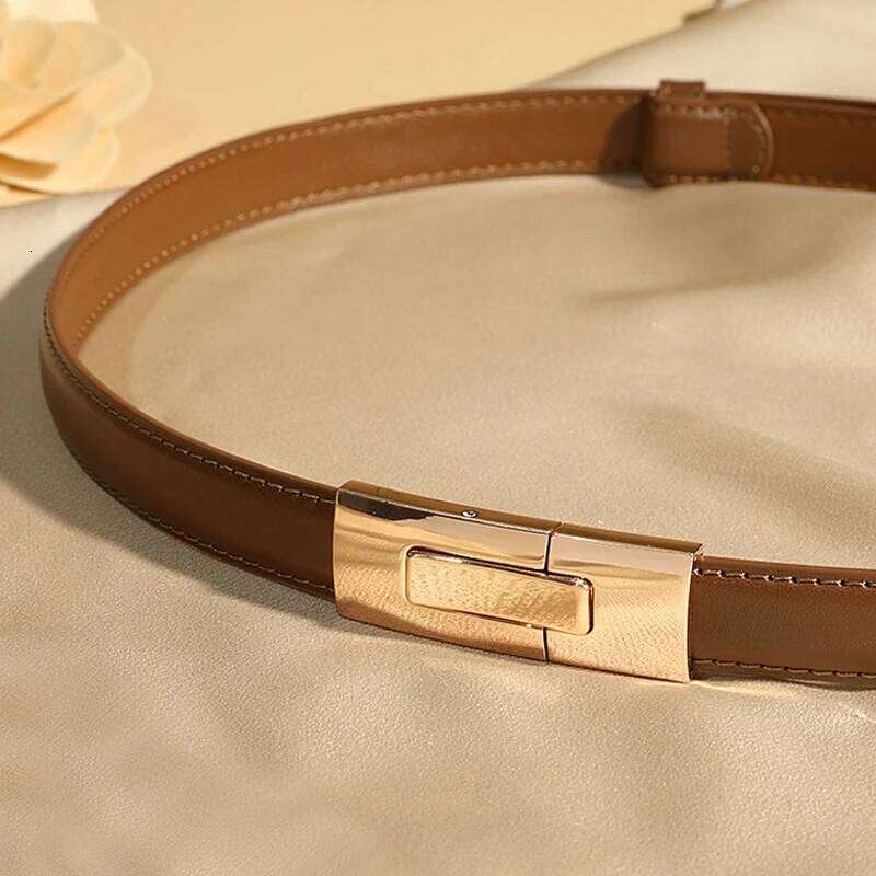 Quality High Genuine Leather Women Fashion Brand 1.8cm Width Belts Golden Lock Buckle Dress Jeans Sweater women Thin Belt H260310