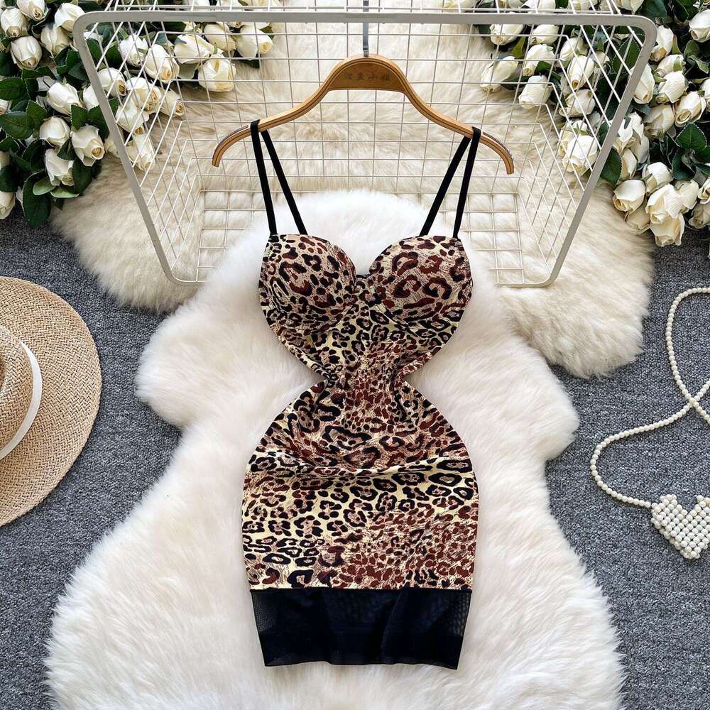 Pure desire sexy spicy girl women's clothing 2026 new elastic tight waist slimming and slimming leopard print