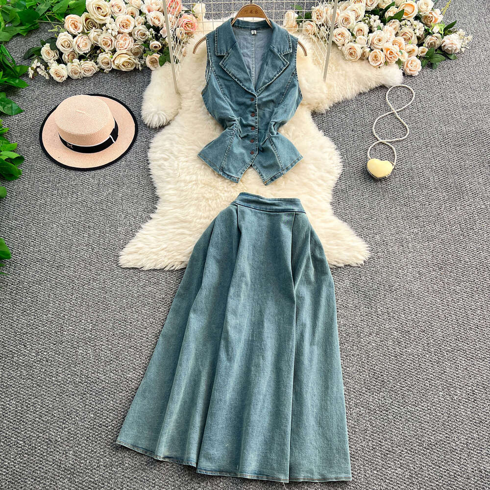 Women's French age reducing outfit, summer lightweight pleated skirt, waist cinched denim top, high waisted slim fit flared skirt