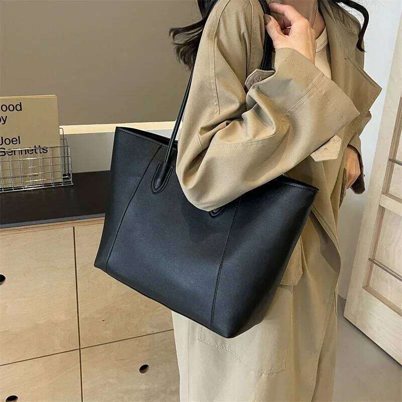 Hot Selling Light Luxury Sewing Thread PU Zipper Handbag High Quality Fashionable Commuting Women's Shoulder Bag XJ260310