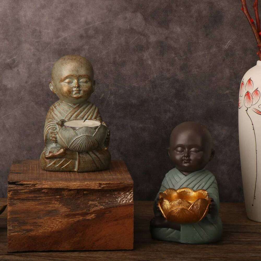 Zen small Buddha statue candlestick decorative lamp antique porch bedroom home little monk meditation resin crafts creative orna H260310