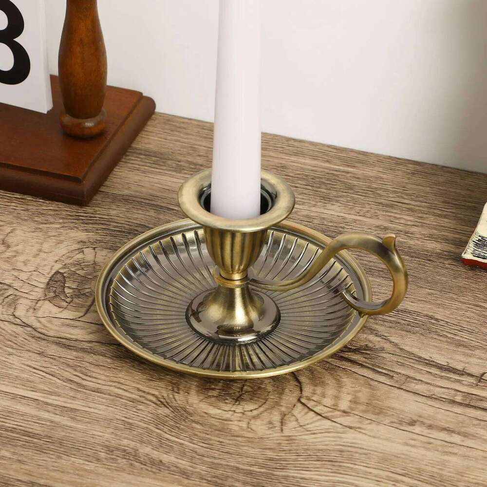 candle holder Retro Metal Taper European Style Church Table Holder cup Vintage Candlestick Home Villa Handicraft ornament H260310