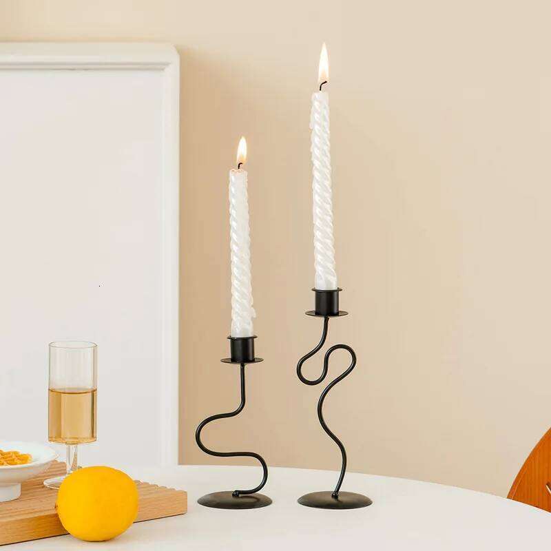 European Simple Metal Black Curved Holder Creative Retro Wrought Iron Room Home Decoration Desktop Candle Stick Stand H260310