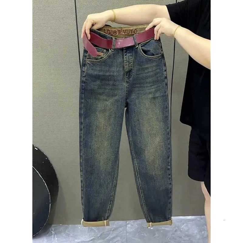 2025 NEW Spring Autumn Embroidery High Waist Straight Jeans Loose Fit Stretch Haren Denim Pants Ladies Ankle-Length Jeans PantsT260310