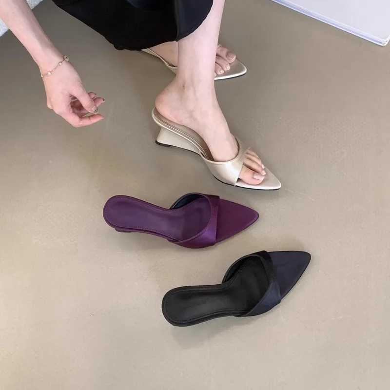Wedge Flip-Flops Summer New Pointed Toe Open Toe Soft Sole Non-Slip High Heels K260311