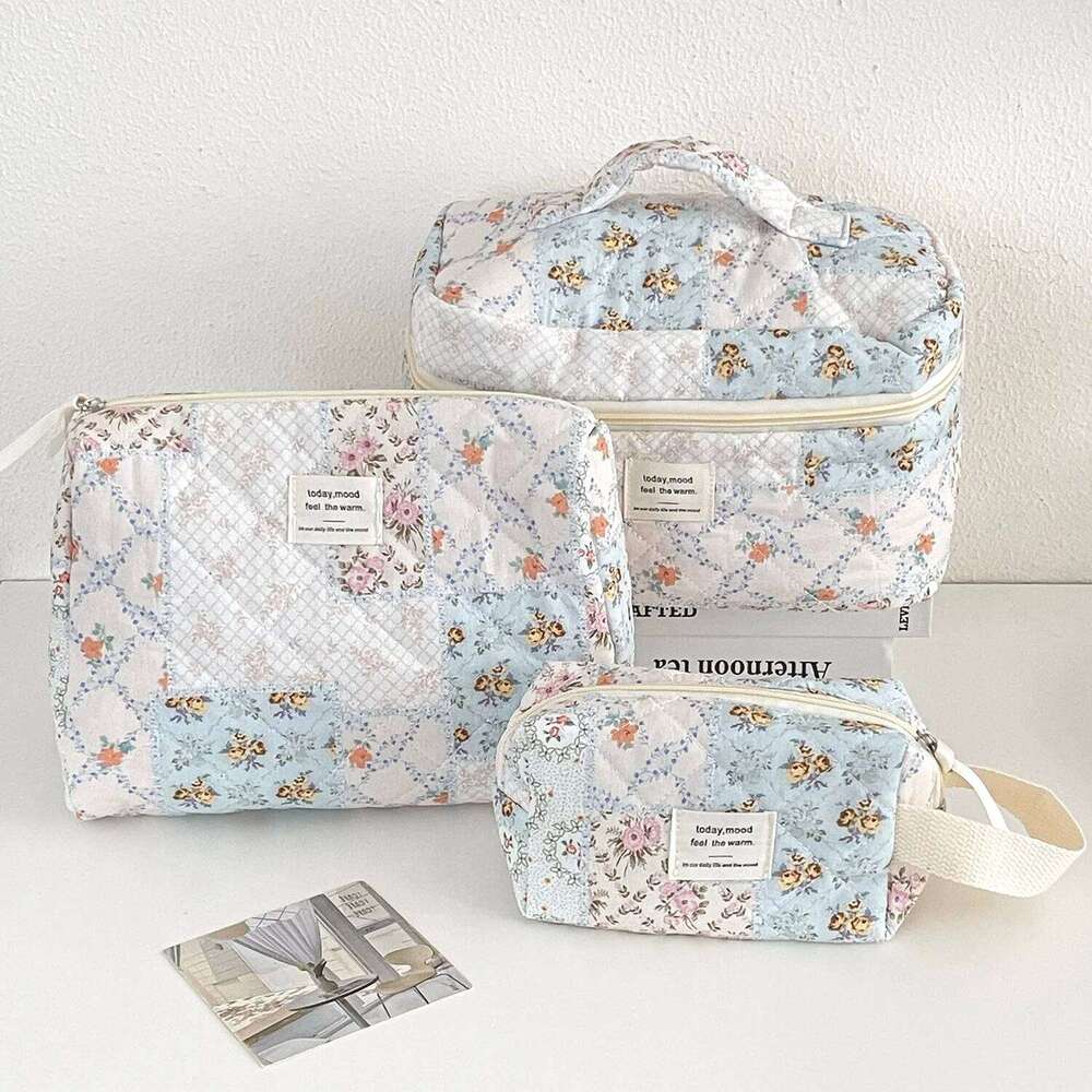 Vintage Makeup Women's Cotton Pouch Portable Cosmetic Storage Travel Organizer Zipper Quilted Bag XJ260310